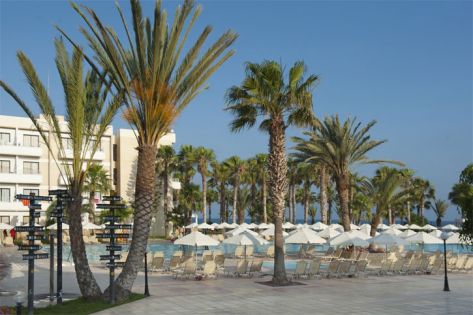 Louis Phaethon Beach