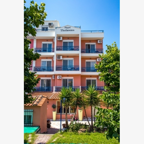 Thalassies Hotel