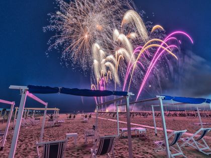 Нова година 2026 в Лара, Анталия с автобус от Варна - 4 нощувки