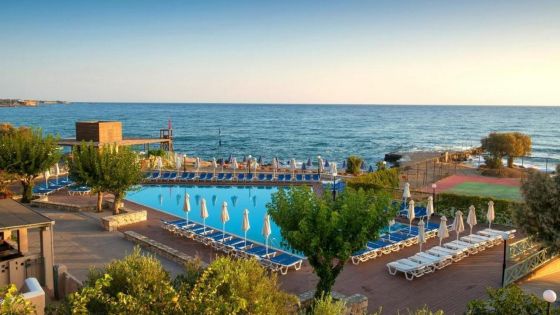 Pollis Hotel